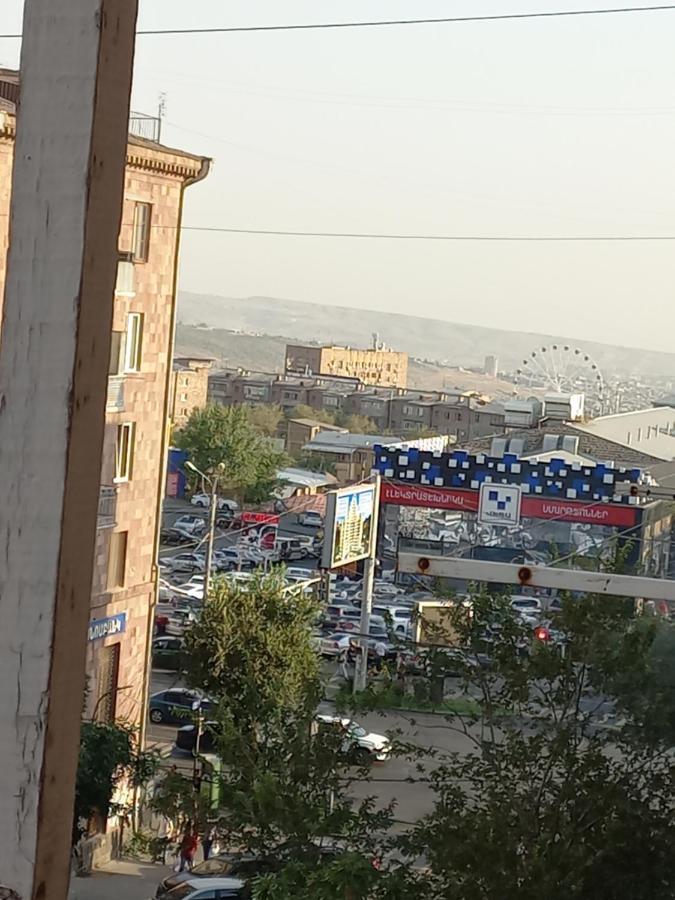 отдыхайте в моей квартире Ереван Экстерьер фото